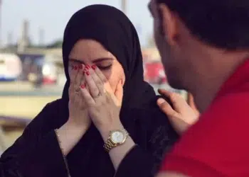مقابله با آسیب عاطفی
