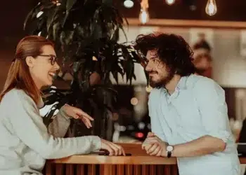 راه و رسم صبحت کردن برای آشنایی ازدواج