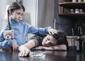 اعتیاد چگونه ازدواج و خانواده را از بین می برد
