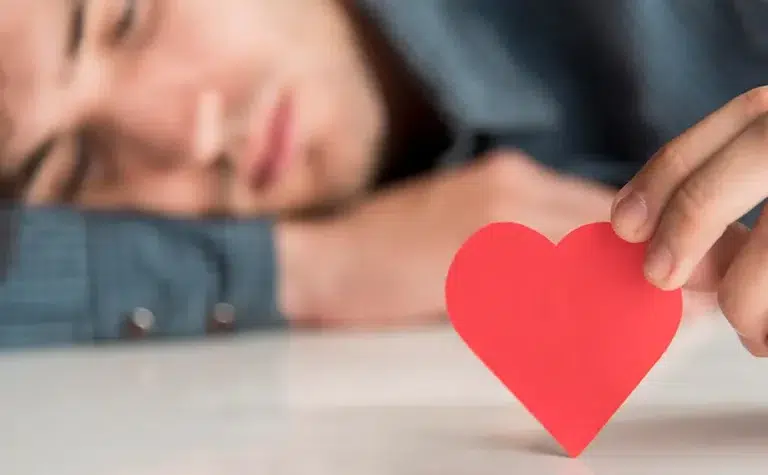دلایل، نشانه‌ها و اهمیت علاقه‌مندی دختر در آستانه ازدواج